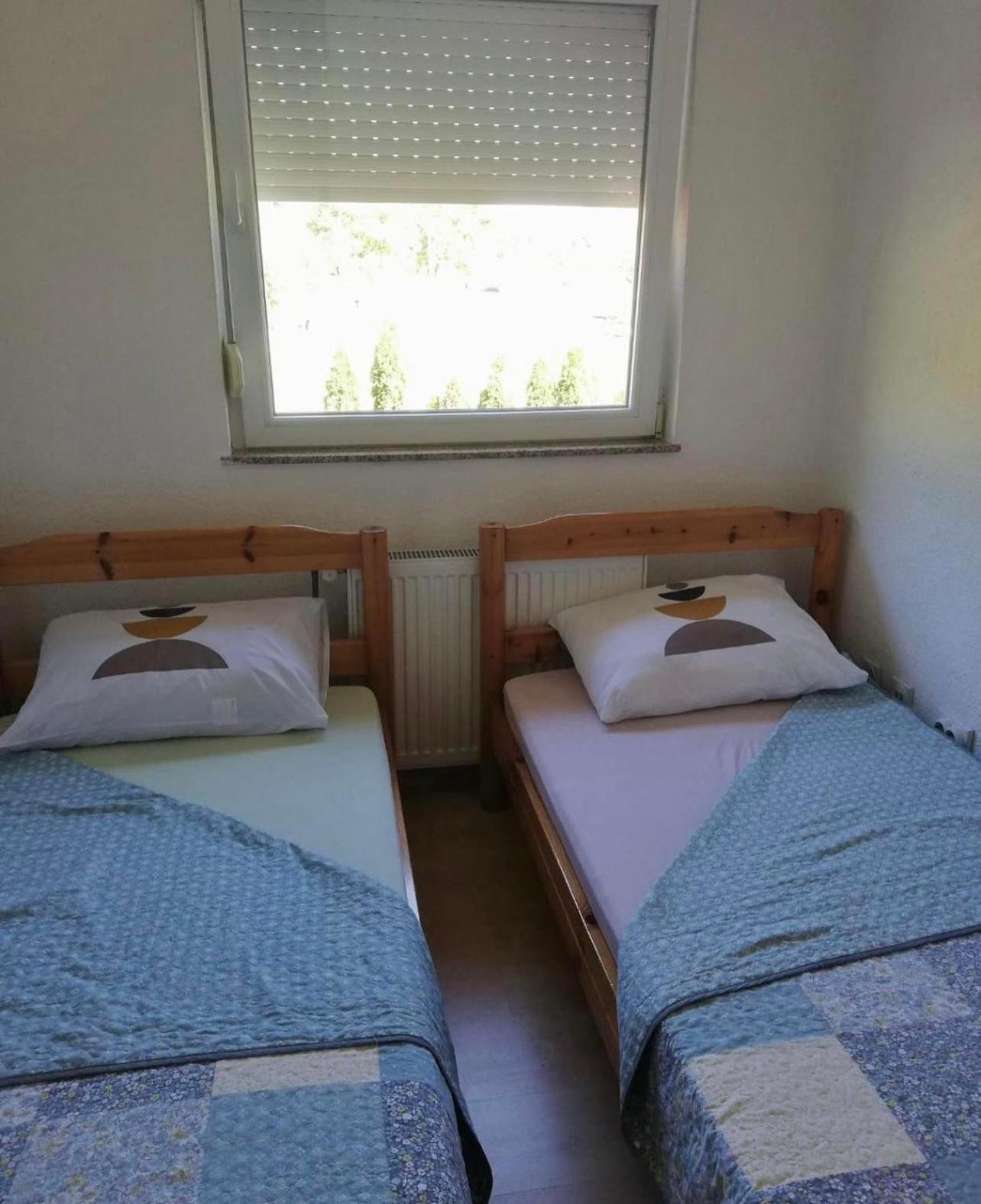 Holiday Homer Kuca Na Obali Vrbasa Баня-Лука Экстерьер фото